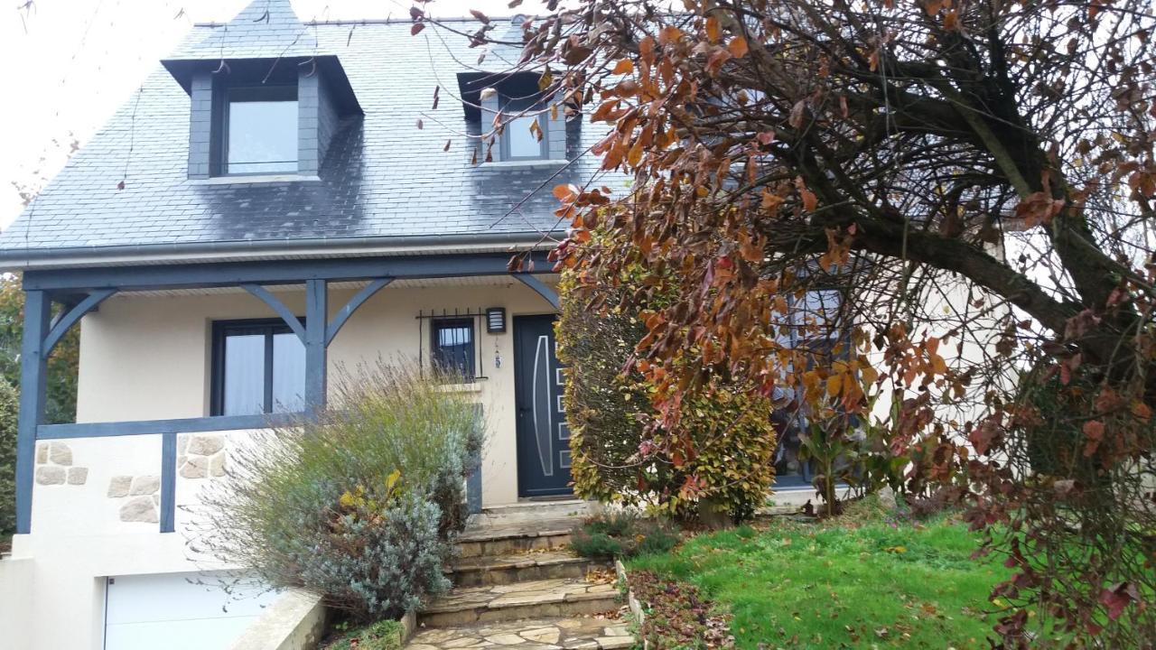 Bed and Breakfast Jo Masson Saint-Aubin-d'Aubigne Zewnętrze zdjęcie